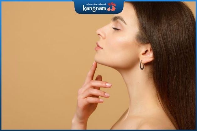 Chăm sóc sau tiêm cằm không cẩn thận