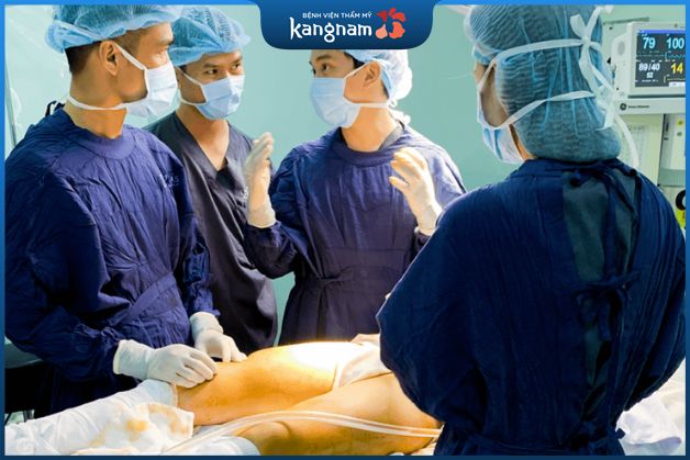 Giảm mỡ đùi an toàn với đội ngũ bác sĩ giàu kinh nghiệm