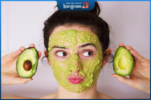 Mặt nạ bơ và dầu dừa giúp cải thiện độ đàn hồi và độ săn chắc của da