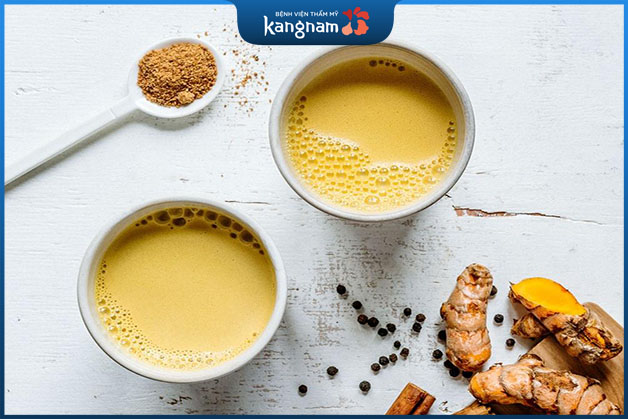Tinh chất curcumin sẽ tiêu diệt vi khuẩn gây mụn trên bề mặt da