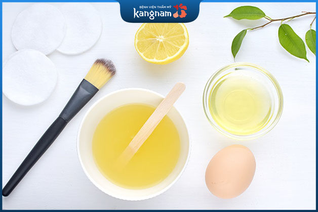 Trứng gà sẽ làm tiêu viêm những nốt mụn