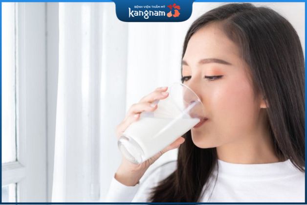 Uống sữa tươi thường xuyên giúp đẹp da