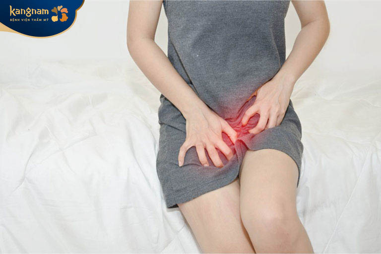 Nên chủ động thăm khám nếu xuất hiện mụn vùng kín