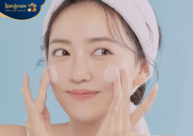 Chế độ chăm sóc da phù hợp khi mang thai