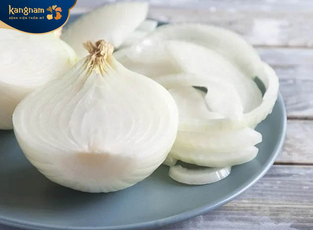 Sử dụng hành tây trị sẹo lồi