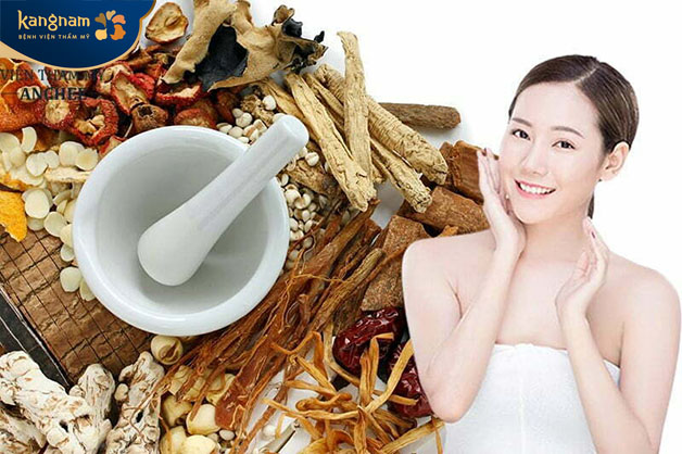 Làn da sau khi tắm trắng dần sáng hơn, căng mịn