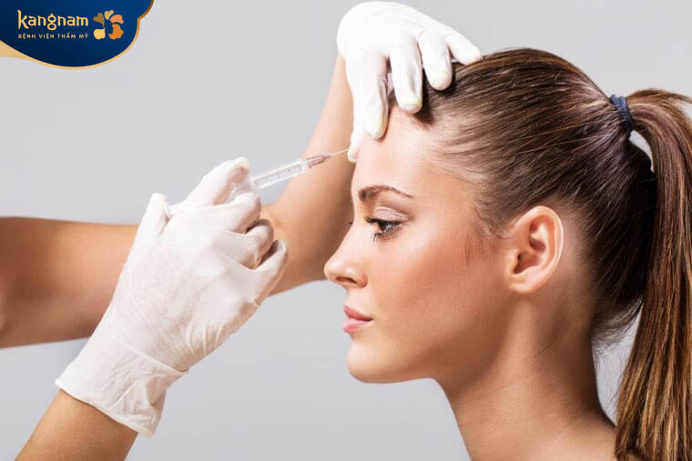 Những người gặp khuyết điểm hõm trán nhiều nếp nhăn sâu