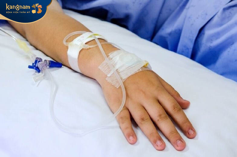 Lạm dụng tiêm corticoid trị sẹo lồi quá liều lượng