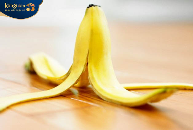 Trị nám bằng vỏ chuối