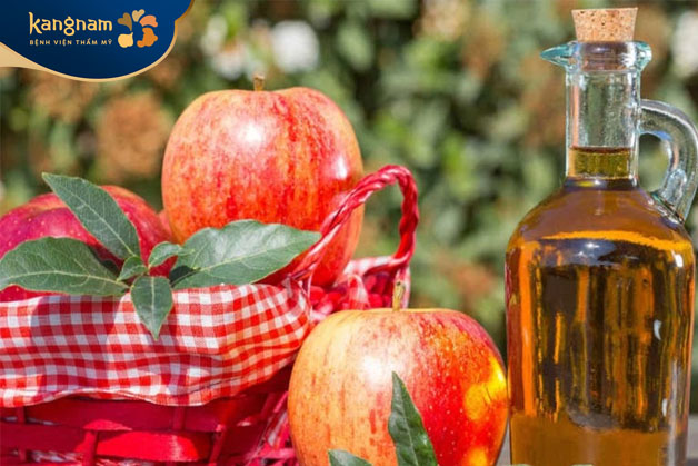 Giấm táo phương pháp trị mụn cóc hiệu quả