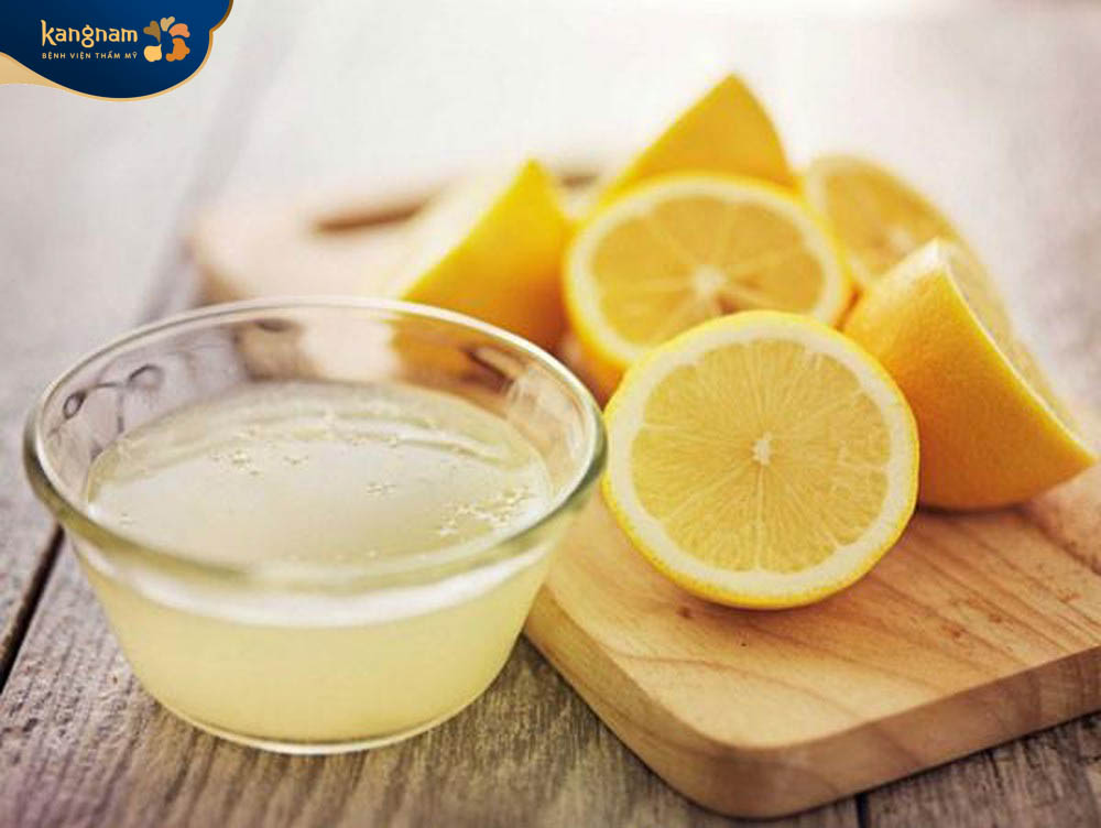 Loại bỏ mụn đầu đen, thu nhỏ lỗ chân lông với chanh tươi