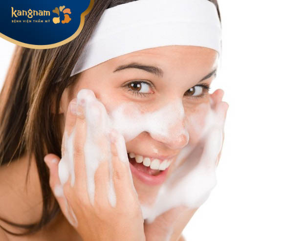 Vệ sinh da sạch sẽ hàng ngày