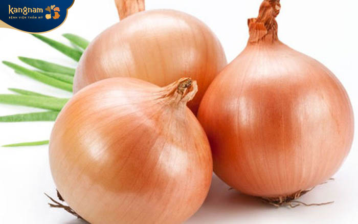 Hành tây cũng là cách trị sẹo lồi