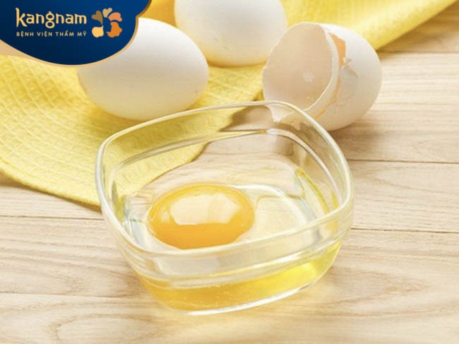 Sử dụng lòng trắng trứng