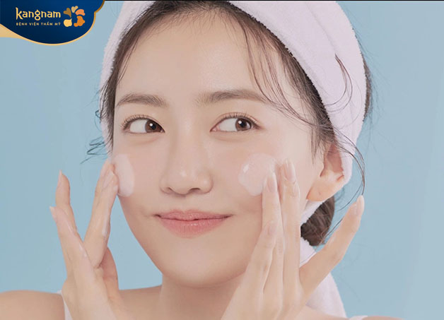 Muốn mụn thuyên giảm cần chú trọng vào cách chăm sóc