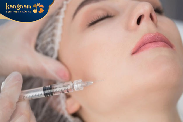 Tiêm botox là một phương pháp thẩm mỹ không cần phẫu thuật, không đau