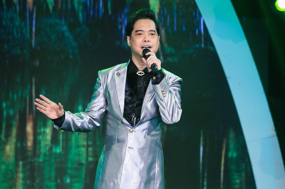 Danh ca Ngọc Sơn mang đến những bài hát trữ tình Bolero đỉnh cao