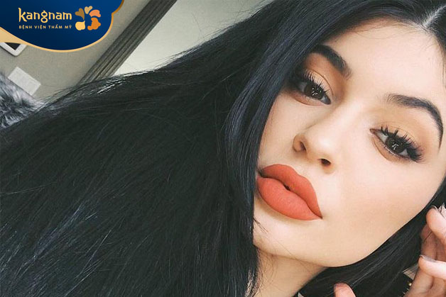 Môi tây hình trái tim