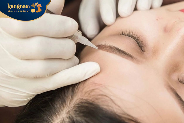 Thực hiện phun mày vi chạm giúp tiết kiệm thời gian tối đa