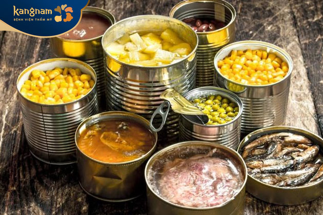 Thực phẩm chế biến sẵn thường chứa nhiều dầu mỡ, chất béo bảo quản