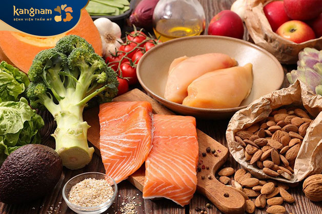 Chế độ ăn uống cân đối