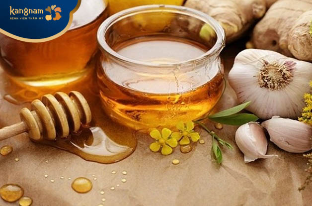 Trị mụn bọc bằng mật ong