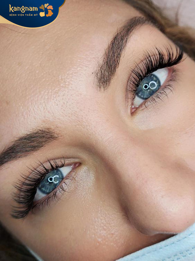 Gắn mi thiên thần hợp với những người muốn có hàng mi cong tự nhiên