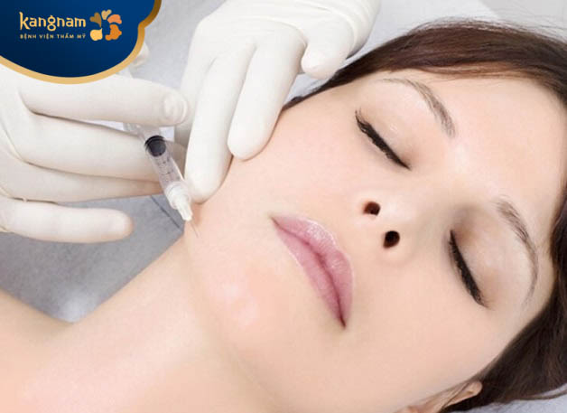 Tiêm botox gọn hàm bị đau đầu nhẹ nhàng không nguy hiểm