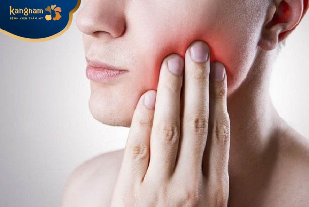 đau trong 24 giờ đầu sau tiêm botox gọn hàm là biểu hiện bình thường