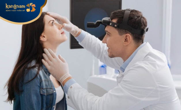 đến địa chỉ tiêm filler uy tín để được bác sĩ kiểm tra