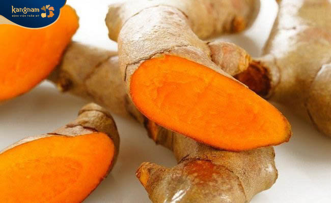 Trị mụn viêm thâm - Sử dụng nghệ tươi