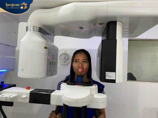 Sử dụng máy công nghệ cao chụp lại hình ảnh hàm mặt 