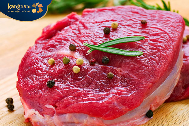 Thịt bò cũng là thực phẩm chứa một lượng vitamin B2