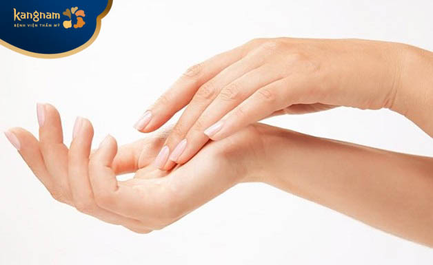 Da tay được chăm sóc chưa đúng cách