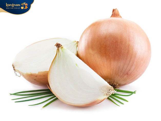 Dùng nước ép hành tây kích thích mọc tóc hiệu quả