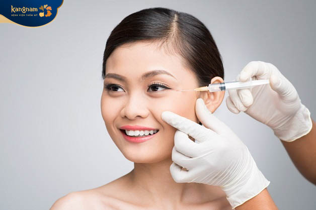 Tiêm filler thái dương có mức giá dao động từ 5.000.000 - 12.000.000 VNĐ/1 cc