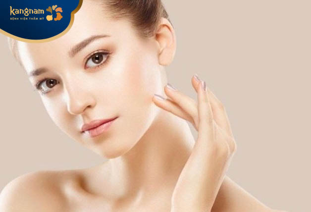 Thực hiện biện pháp chăm sóc da và các lưu ý khác theo chỉ định từ bác sĩ