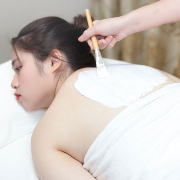 Tắm trắng phi thuyền – Lợi ích và quy trình thực hiện