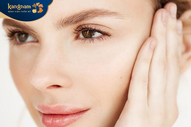 Triệt lông giúp da mịn màng, se khít lỗ chân lông