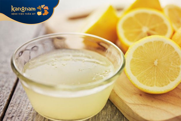 Trị mụn đầu đen mọc ở lưng với chanh