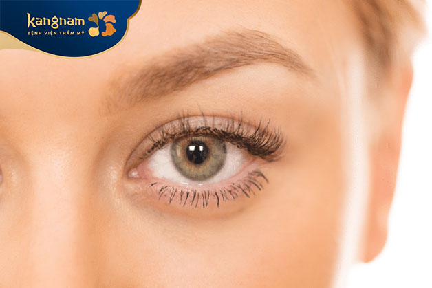 Bấm mí trở thành phương pháp làm đẹp hiện đại, nhiều người yêu thích