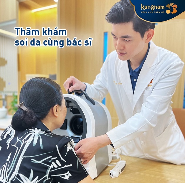 Khách hàng nên thăm khám với bác sĩ trước khi đưa quyết định sử dụng dịch vụ trẻ hóa nào đó