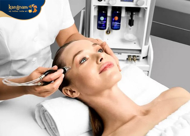 Cơ sở vật chất tại cơ sở thẩm mỹ là yếu tố đầu tiên và quan trọng nhất ảnh hưởng trực tiếp đến giá