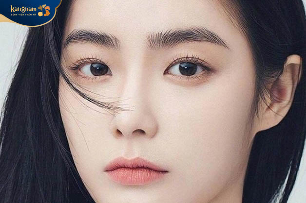 Chân mày cảnh báo điềm xấu