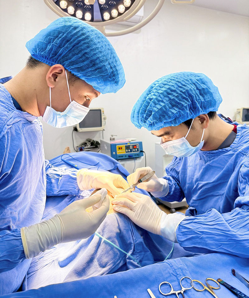 Tay nghề bác sĩ giỏi chuyên môn, tại cơ sở thẩm mỹ uy tín sẽ đảm bảo an toàn và hiệu quả cho khách hàng