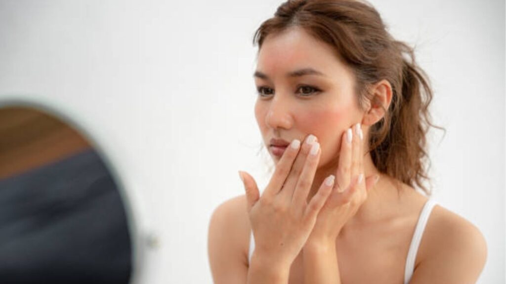 Hạ gò má có sẹo không? 3 Lý do bị sẹo và 5 Cách phòng ngừa