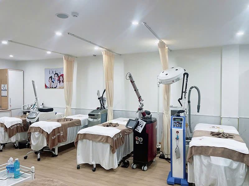Kangnam Đà Nẵng sở hữu đa dạng các công nghệ làm đẹp, máy móc hiện đại