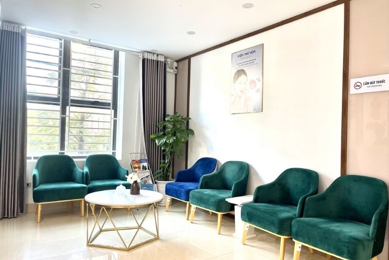 Sảnh chờ sạch sẽ, tiện nghi