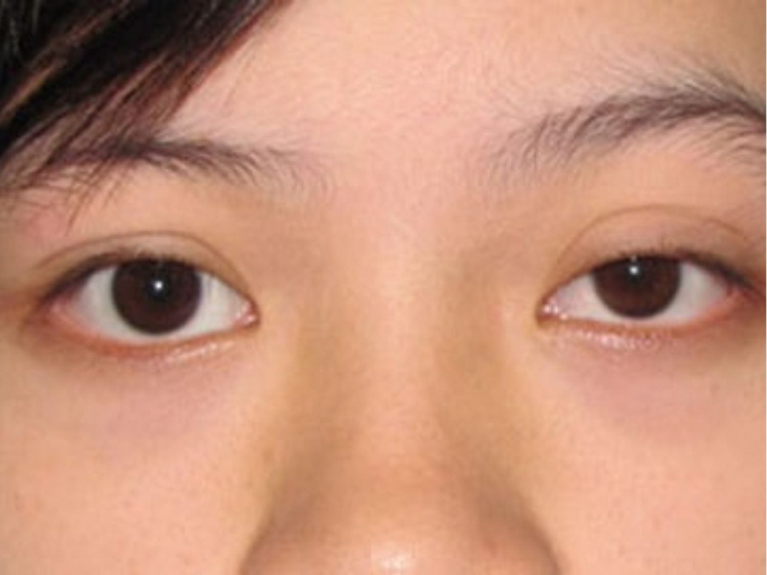 Mắt to mắt nhỏ không được đánh giá cao trong tướng số