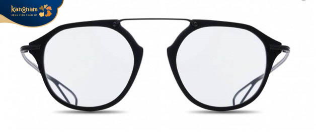 Kính BRIDGELESS GLASS được thiết kế không có phần tựa vào sống mũi